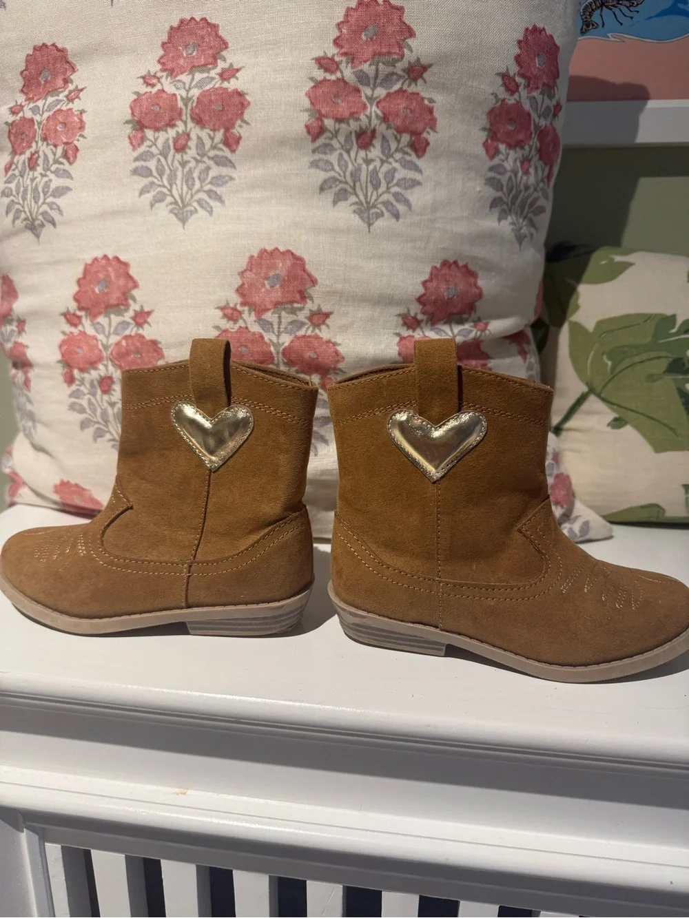 Cowgirl Boots - Brown Suede